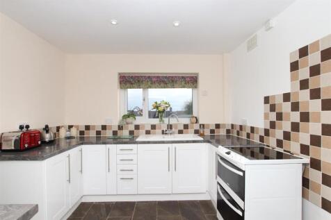 Kitchen.JPG