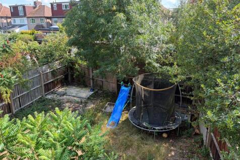 GARDEN.jpg