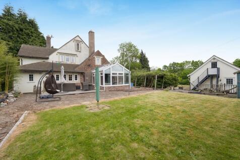 8691415-exterior1...