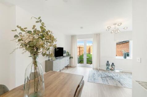 Kitchen/Dining/Family