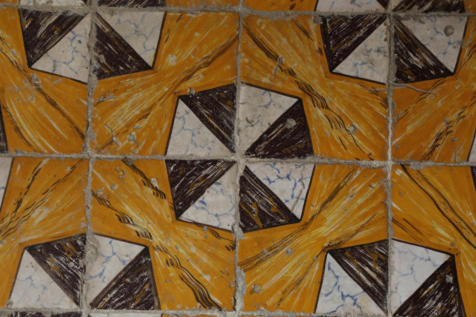foyer tiles 