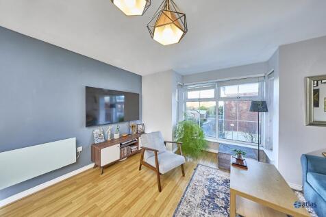 Kitchen / Dining / Living Area