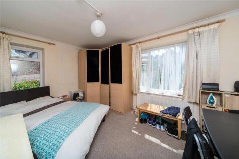 2 HANOVER COURT NEW 4.JPG