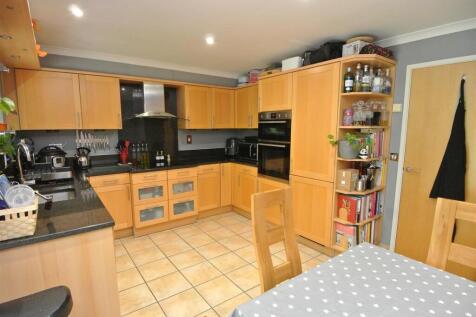 Kitchen Breakfast Room 2.JPG