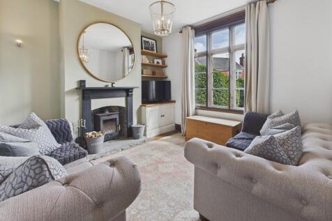 CAM04273G0-PR0157...