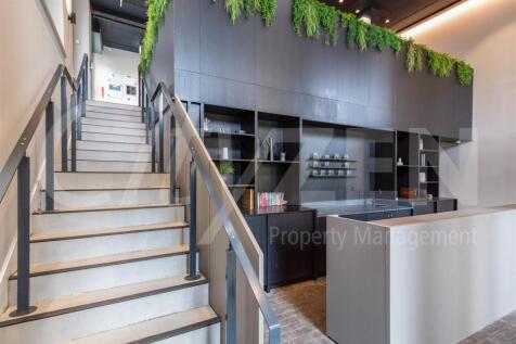 RESIDENTS LOUNGE