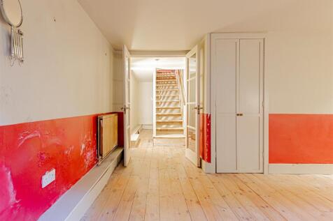 Calabria Road (32).jpg