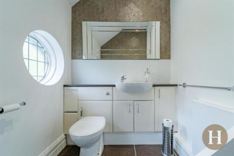 7 bed, 3 bath Detached in Birmingham - Photo 50