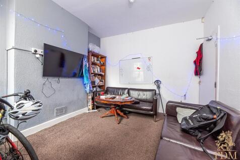 6 Sherwin Grove  (20 of 26).jpg