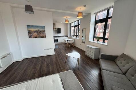 A truly amazing studio apartment in Fabrick Square - Digbeth! Inciti Lettings are proud to offer this loft-style unique space!