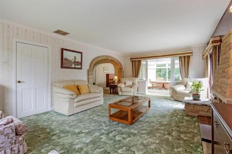 Reception Room-3.jpg