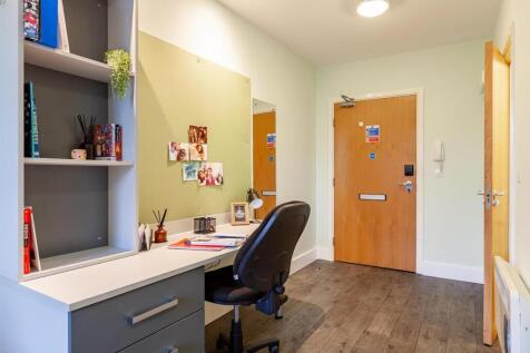 1 bed property for rent in BANGOR | STUDENT | SEPTEMBER | LL57