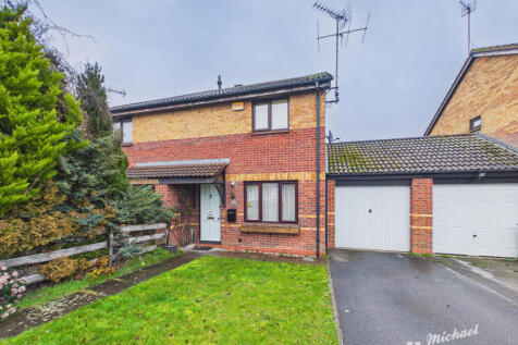 CAM03852G0-PR0547-STILL014