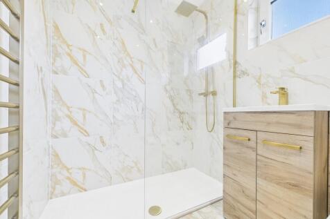 CAM05526G0-PR0021...