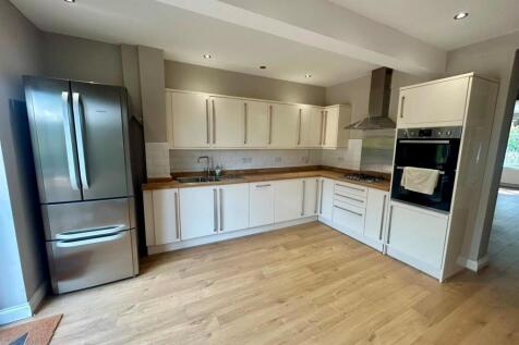 kitchen 3 - Copy.jpg