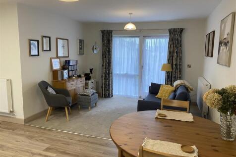 lounge IMG_0764.jpeg