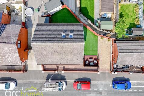 dji_fly_20250815_143336_0710_1755269393121_photo.j