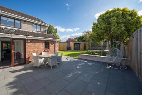 south facing - rear garden.jpg