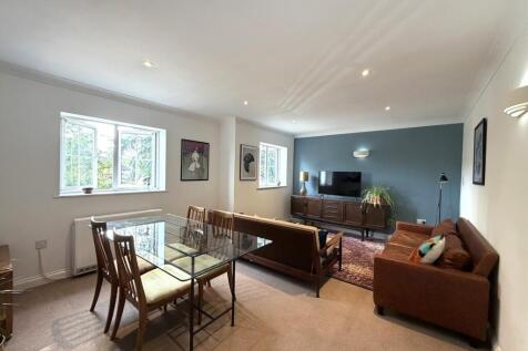 Living Dining