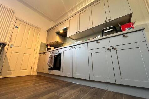 WhatsApp Image 2025-04-07 at 15.15.47.jpeg