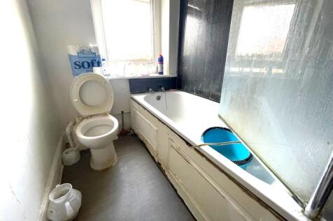 Flat 4