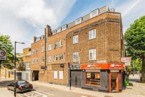 A well presented one bedroom apartment. Situated on the second floor, the property is bright and airy and has well proportioned rooms.