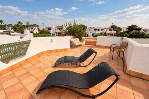 Semi-detached villa with sea views in Cap d'Artrutx