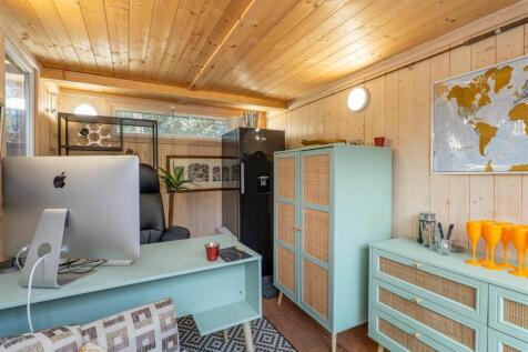 Outdoor Office