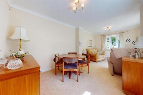 Heyes Avenue Reception Room