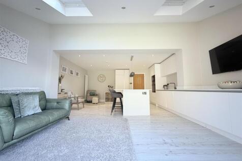 Family Living Kitchen