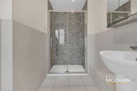 Bedroom One En-Suite