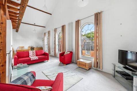 Sitting Room to dining area.jpg
