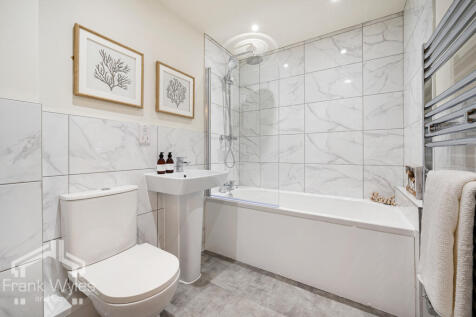 Show Home-09