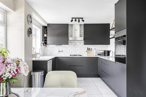 KitchenDiner..jpg