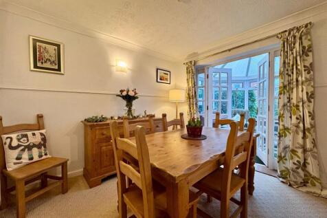 WhatsApp Image 2025-12-23 at 10.19.23 (4).jpeg