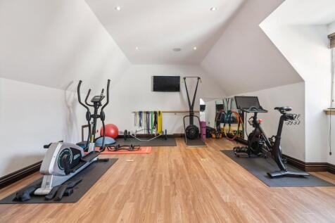 8 bed, 7 bath Detached in Glasgow - Photo 55