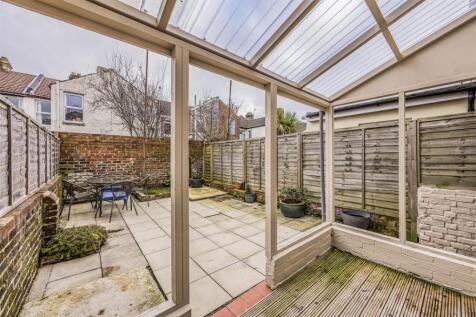 74 Jubilee Road, Southsea-PorticoMarketing-SoldBy-