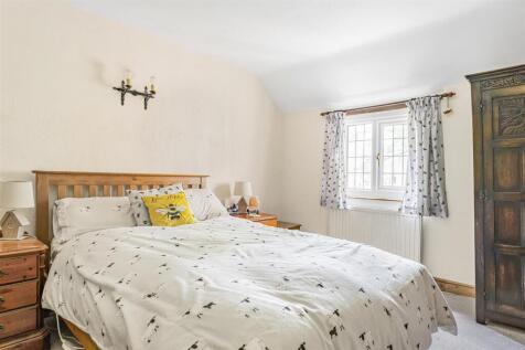 Vale Cottage, 4 Butchers Lane, Pattishall