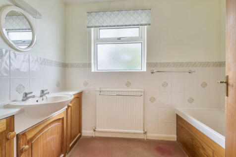 1340882-8-68a490e...