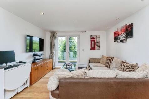 Lounge/Kitchen