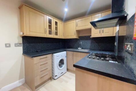 3 Bedroom Flat in LS2 9BA