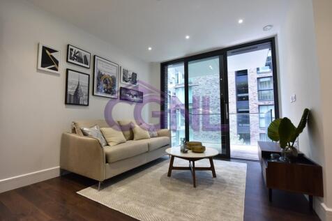 A stylish studio apartment located within the sought-after Neroli House at Goodman's Fields. Finished to a high specification throughout, this modern home offers bright open-plan living. Ideally situa
