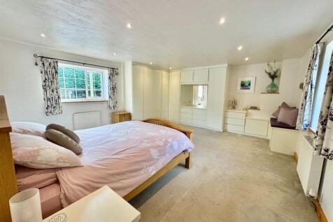 PHOTO-2025-08-15-07-23-53 (7).jpg