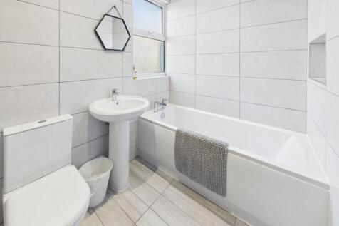 CAM03974G0-PR0120...