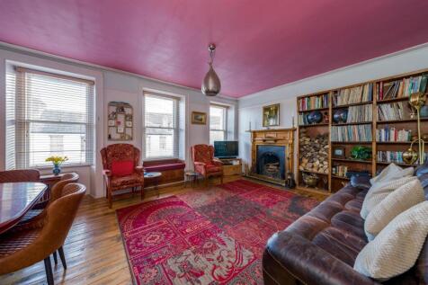 61 High Street Coldstream-03.jpg