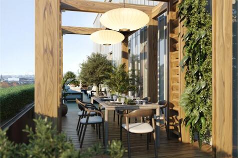 4 bed, 5 bath Penthouse in London - Photo 4