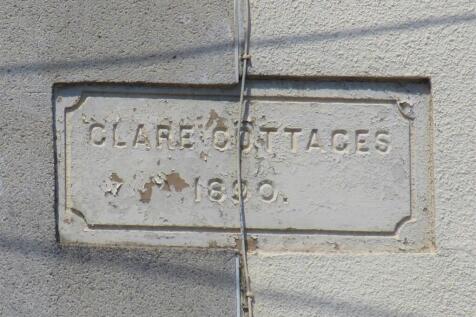 7 Hartshorne Rd Clare Cottages Sign.jpg
