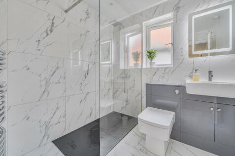 1315362-15-685c04...