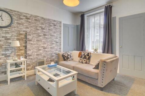 Lounge / 2nd Bedroom