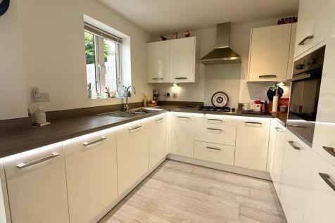 23 Kerswell Close
